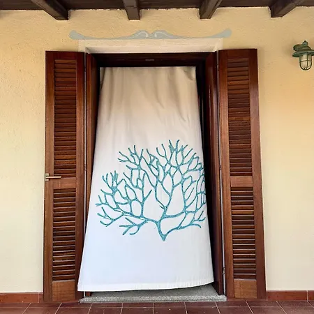 Panoramic Seaview Apartmán Golfo Aranci